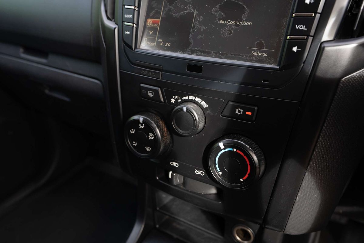 2019 Isuzu D-MAX SX 4X4