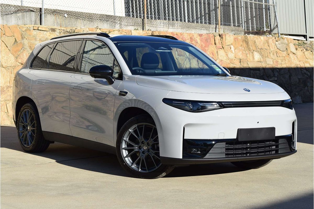 2025 Leapmotor C10 Design B11
