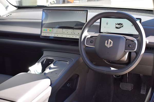 2025 Leapmotor C10 Design B11