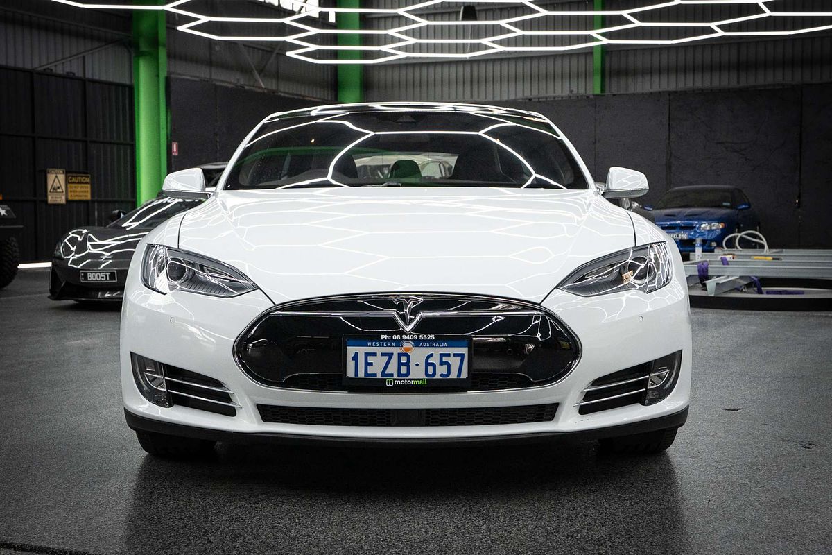 2015 Tesla Model S 85D