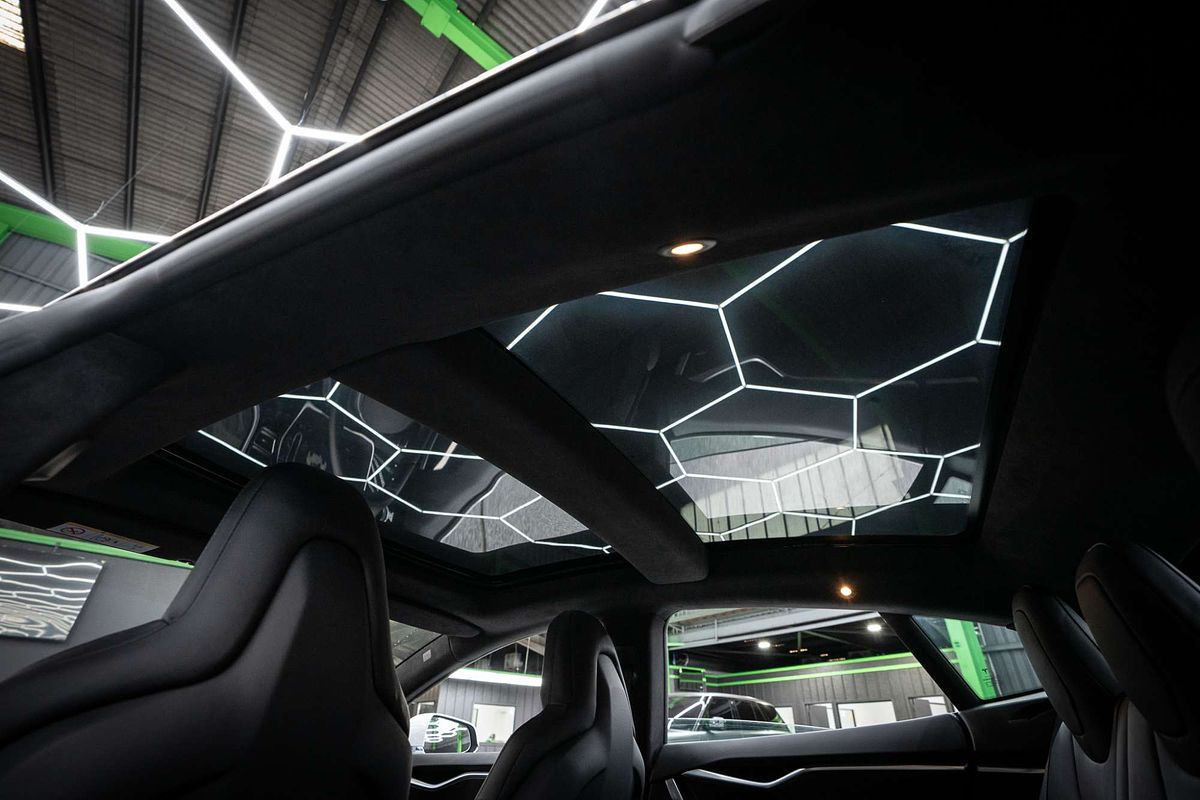 2015 Tesla Model S 85D