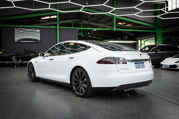 2015 Tesla Model S 85D
