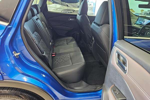 2025 Nissan QASHQAI Ti J12