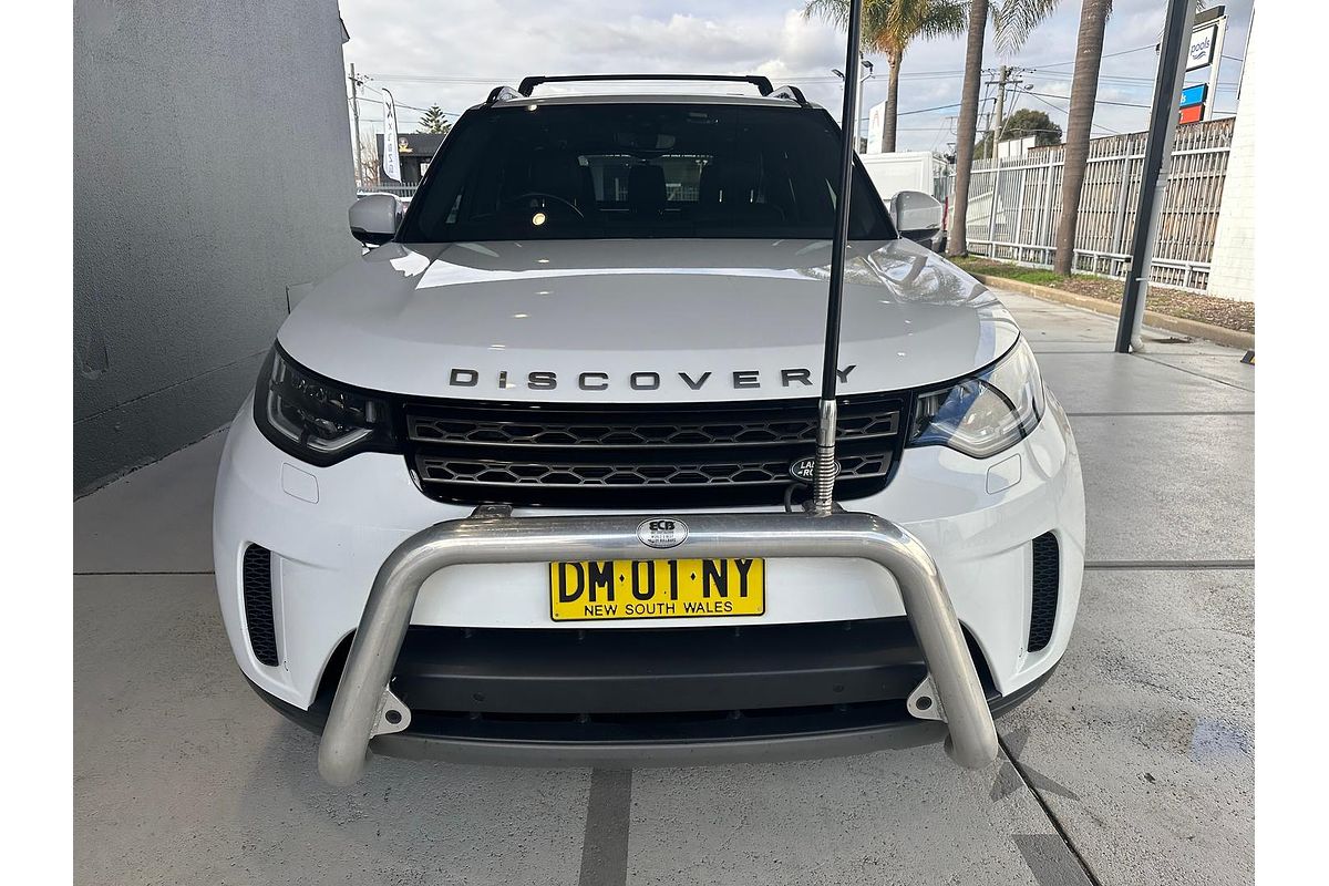2017 Land Rover Discovery SD4 SE Series 5