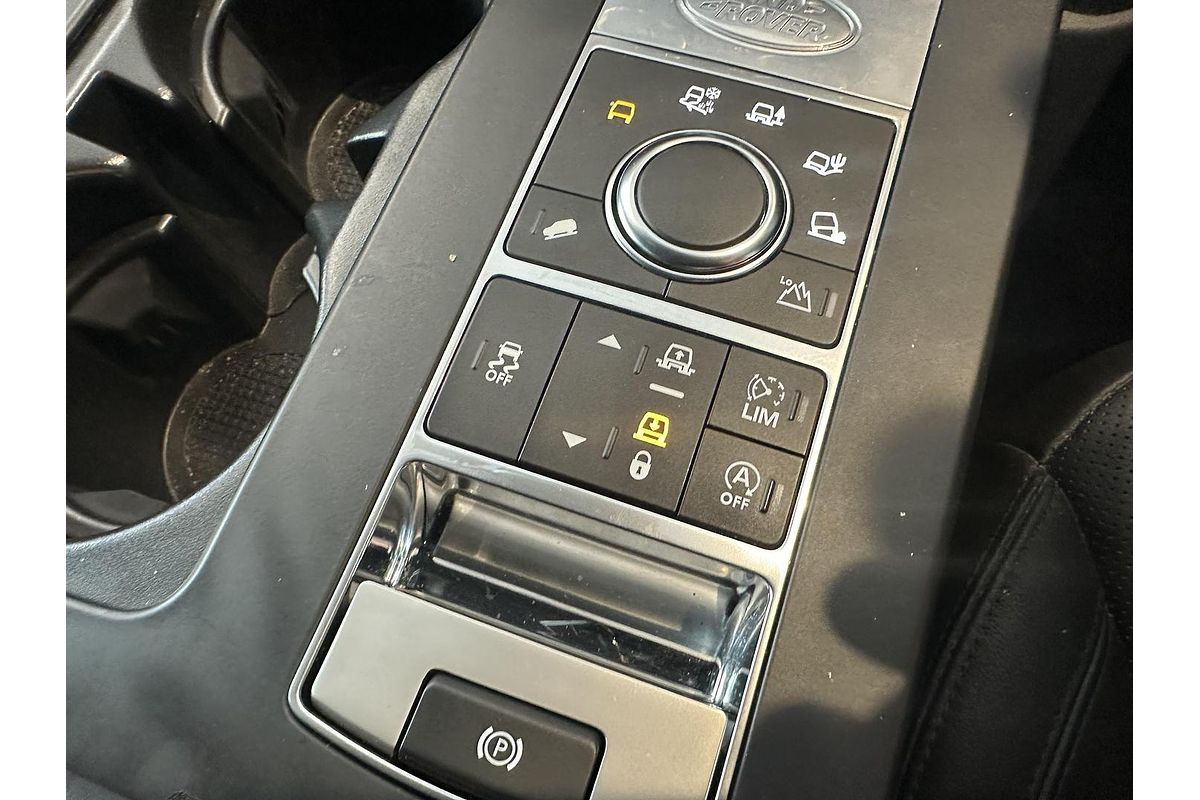 2017 Land Rover Discovery SD4 SE Series 5