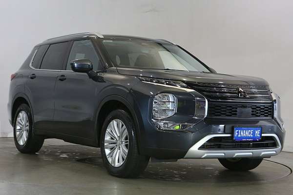 2024 Mitsubishi Outlander LS ZM