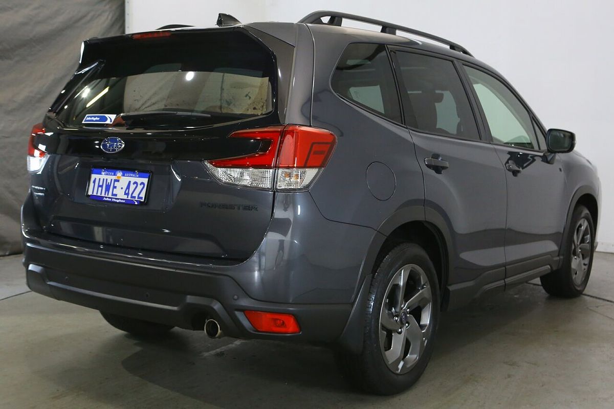 2023 Subaru Forester 2.5i-S 50 Years Edition S5
