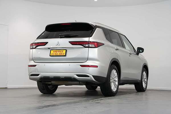 2022 Mitsubishi Outlander LS ZM