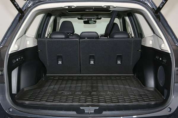 2023 Subaru Forester 2.5i-S 50 Years Edition S5