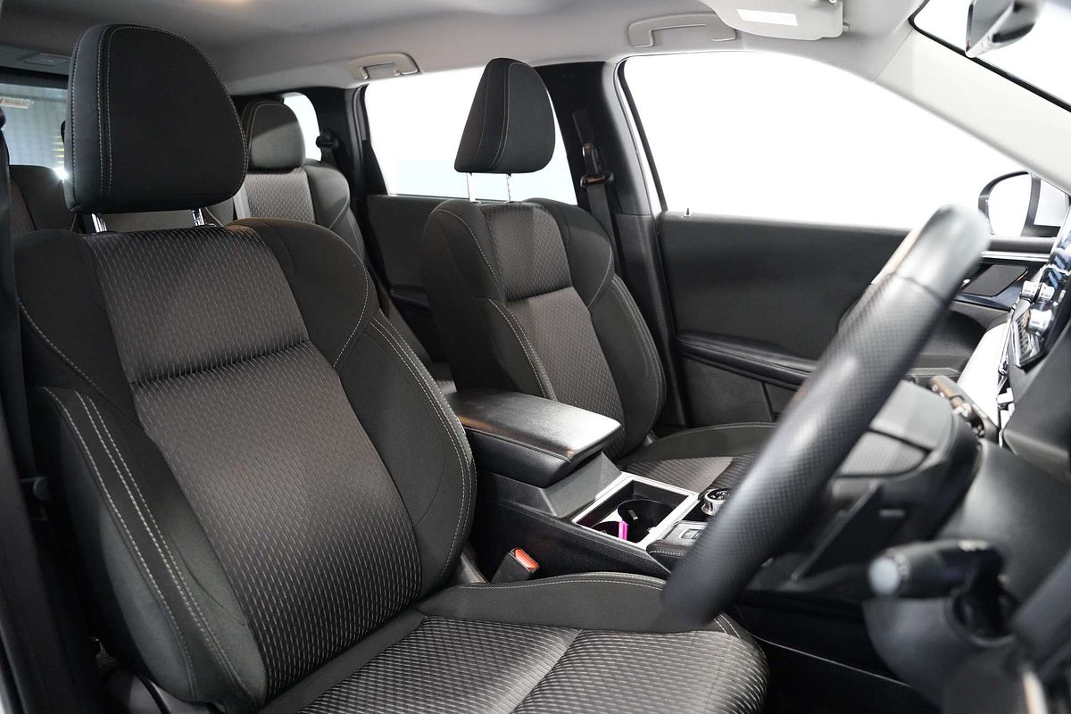 2022 Mitsubishi Outlander LS ZM