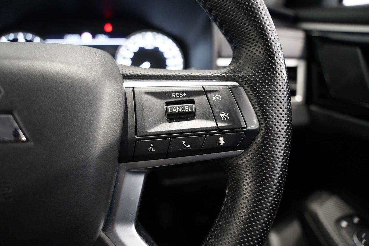 2022 Mitsubishi Outlander LS ZM