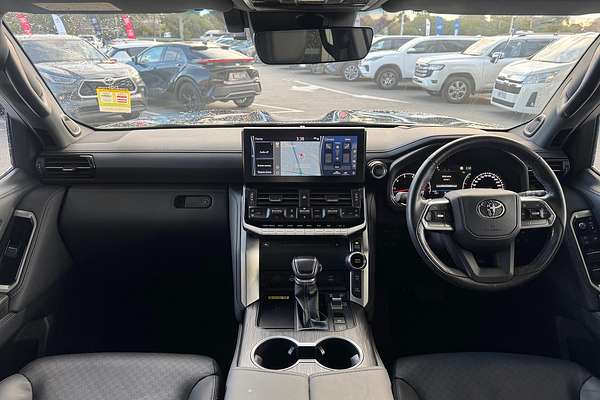 2024 Toyota Landcruiser Sahara ZX FJA300R