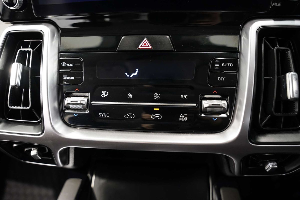 2022 Kia Sorento Sport MQ4