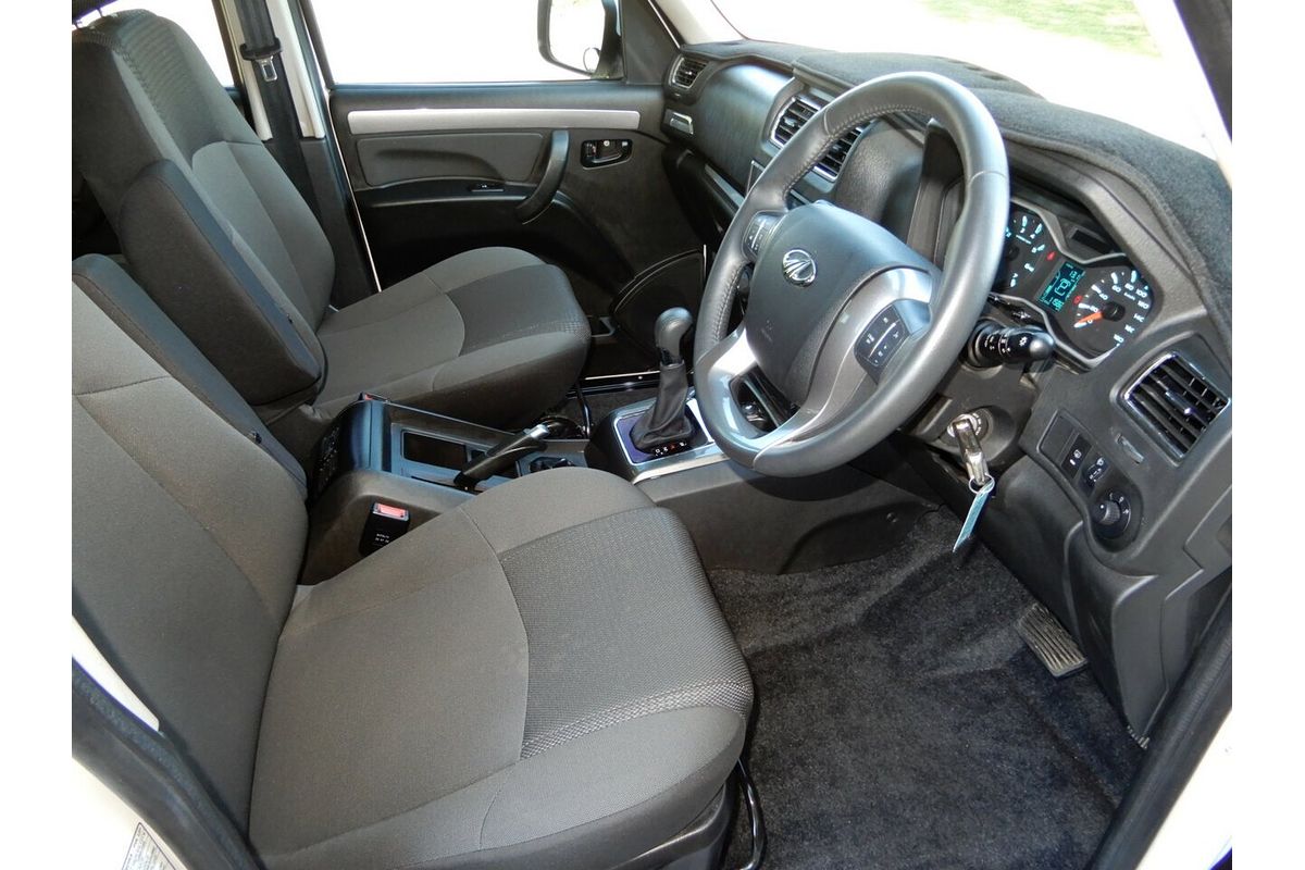 2022 Mahindra PIK-UP S11 4X4