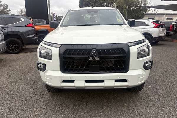 2025 Mitsubishi Triton GLX MV 4X4