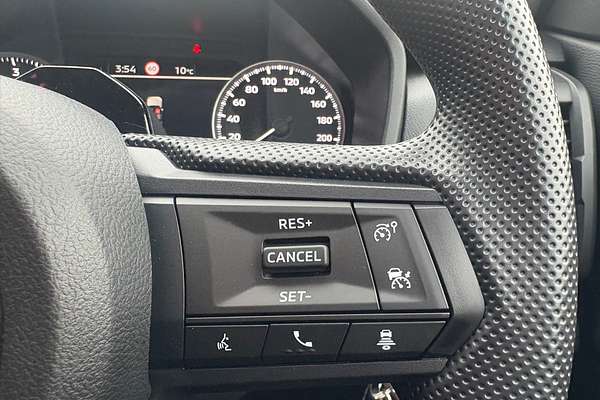 2025 Mitsubishi Triton GLX MV 4X4