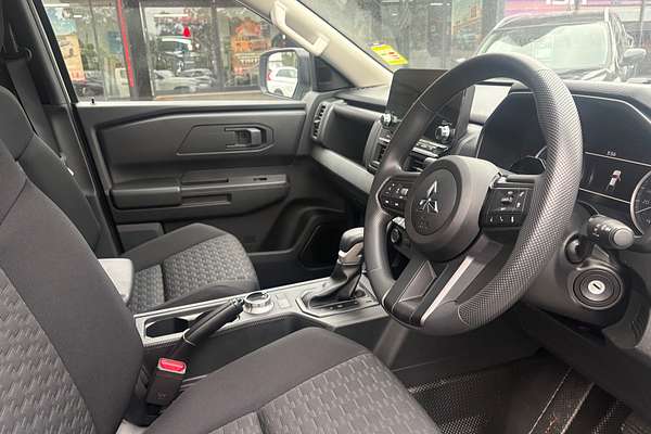 2025 Mitsubishi Triton GLX MV 4X4