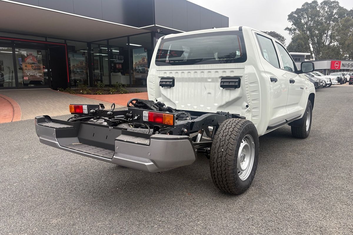 2025 Mitsubishi Triton GLX MV 4X4