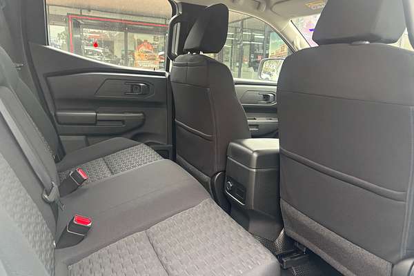 2025 Mitsubishi Triton GLX MV 4X4