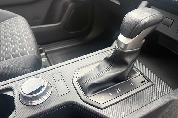 2025 Mitsubishi Triton GLX MV 4X4