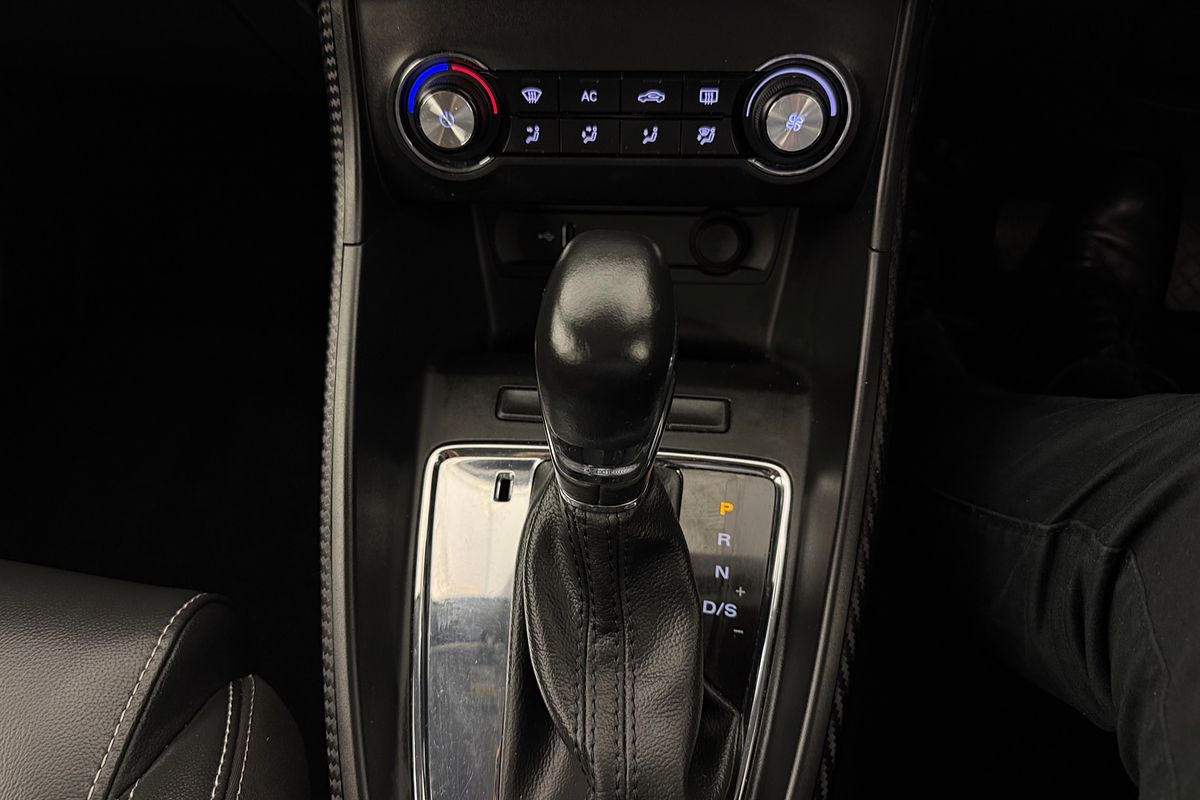 2022 MG ZS Excite AZS1