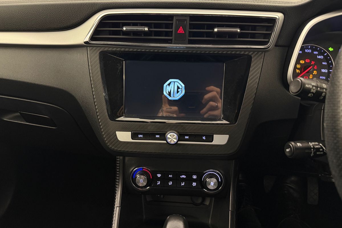 2022 MG ZS Excite AZS1
