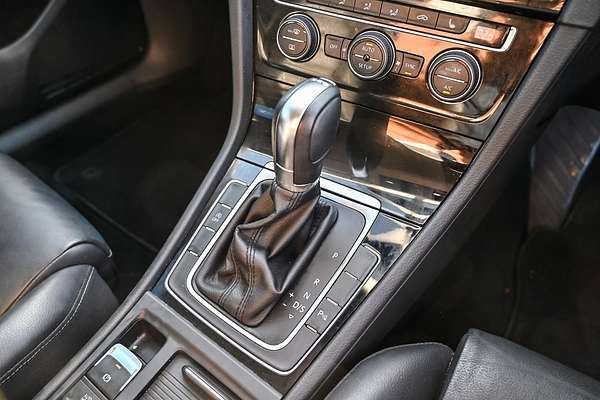 2013 Volkswagen Golf 103TSI Highline 7