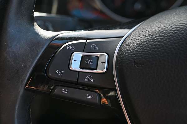 2013 Volkswagen Golf 103TSI Highline 7