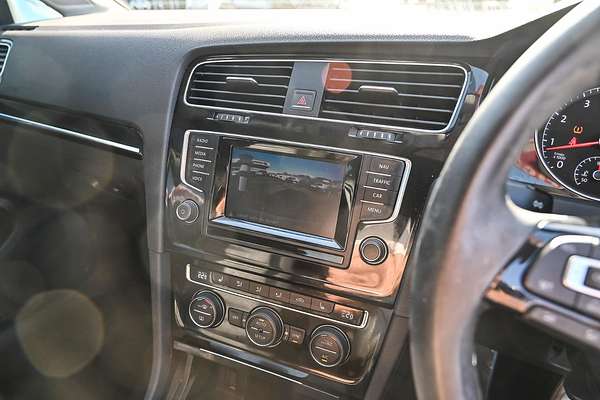 2013 Volkswagen Golf 103TSI Highline 7