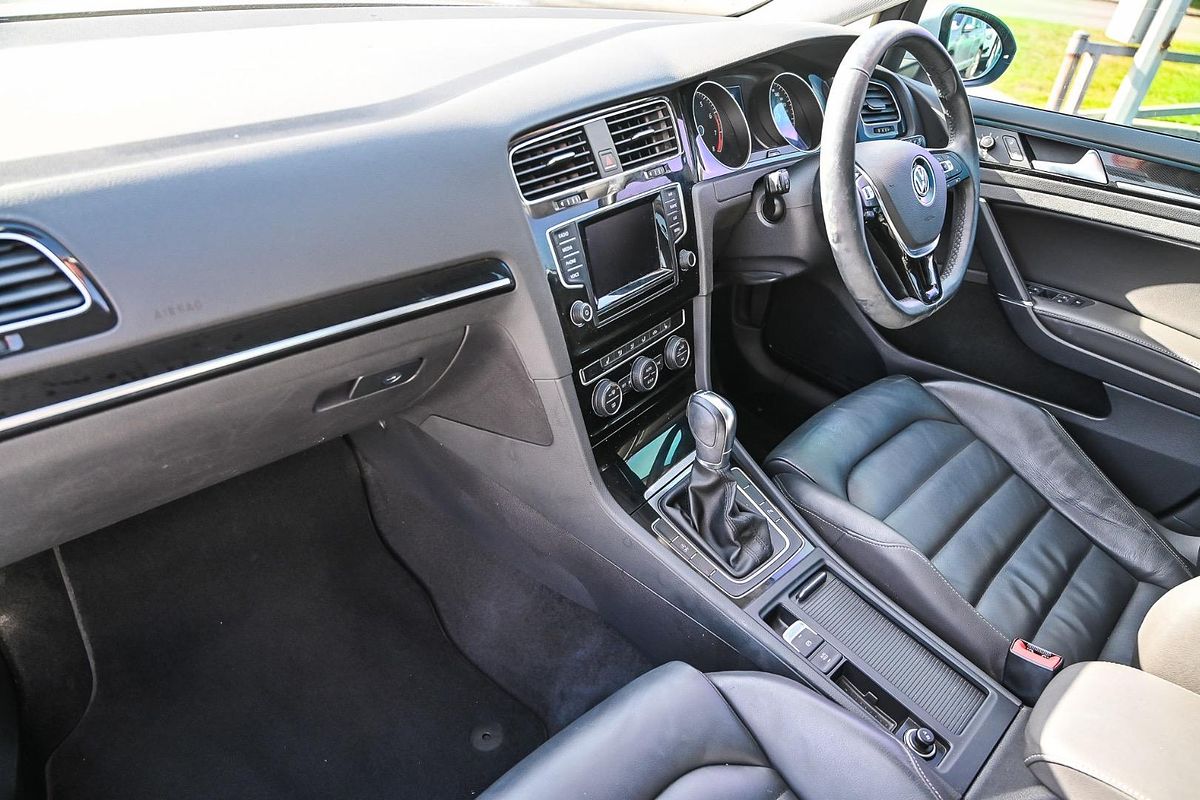 2013 Volkswagen Golf 103TSI Highline 7
