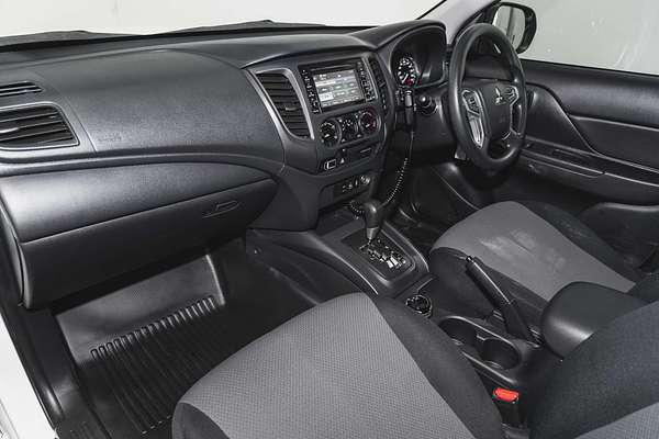2021 Mitsubishi Triton GLX ADAS MR 4X4