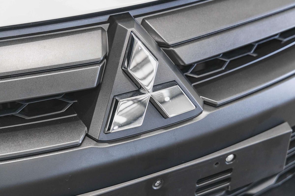 2021 Mitsubishi Triton GLX ADAS MR 4X4