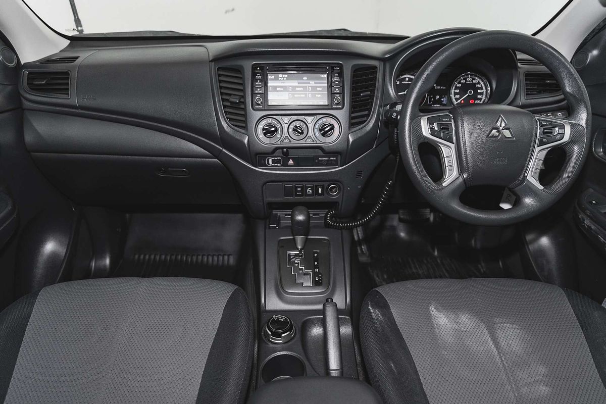 2021 Mitsubishi Triton GLX ADAS MR 4X4