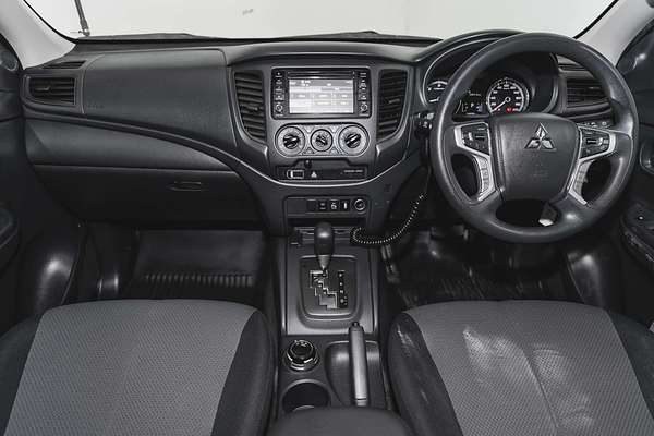 2021 Mitsubishi Triton GLX ADAS MR 4X4