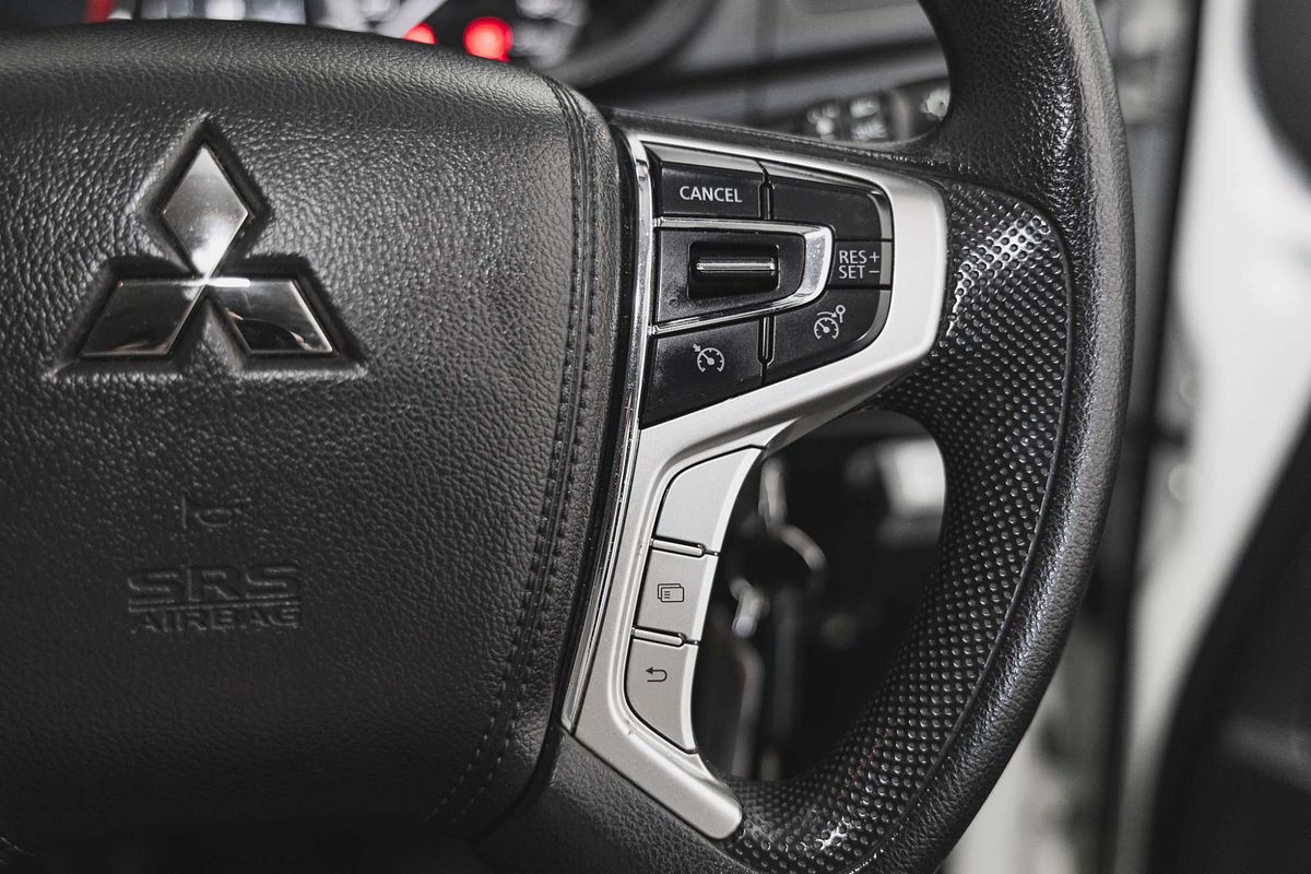 2021 Mitsubishi Triton GLX ADAS MR 4X4