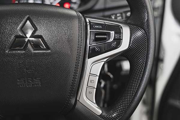 2021 Mitsubishi Triton GLX ADAS MR 4X4