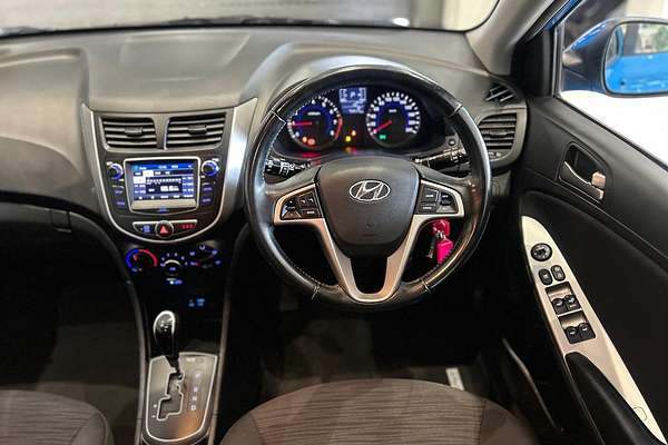 2019 Hyundai Accent Sport RB6