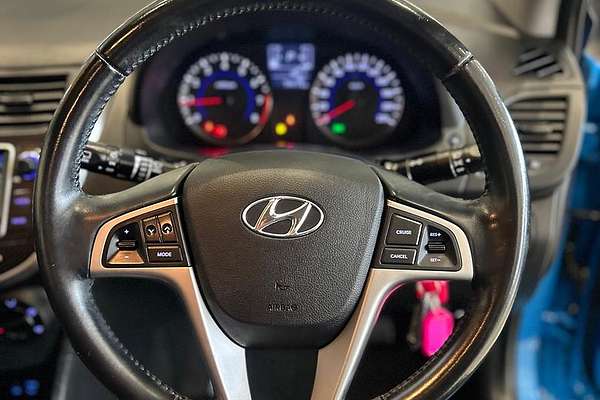 2019 Hyundai Accent Sport RB6