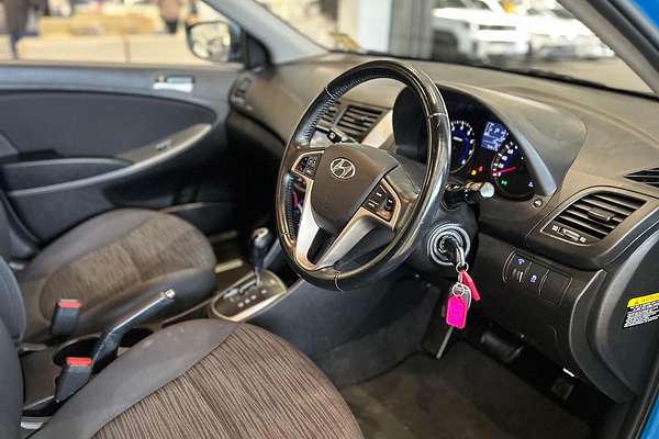 2019 Hyundai Accent Sport RB6