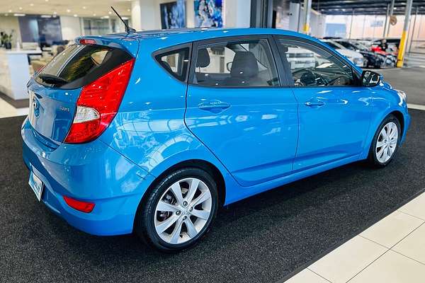 2019 Hyundai Accent Sport RB6
