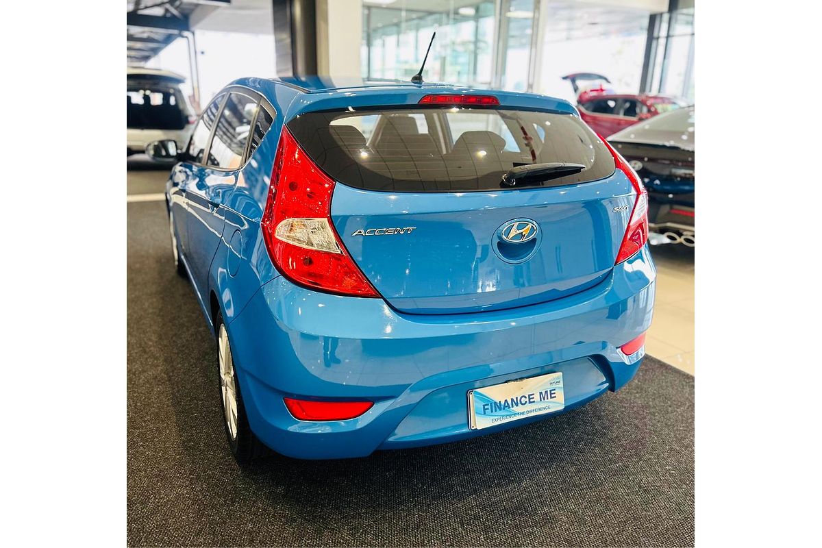 2019 Hyundai Accent Sport RB6