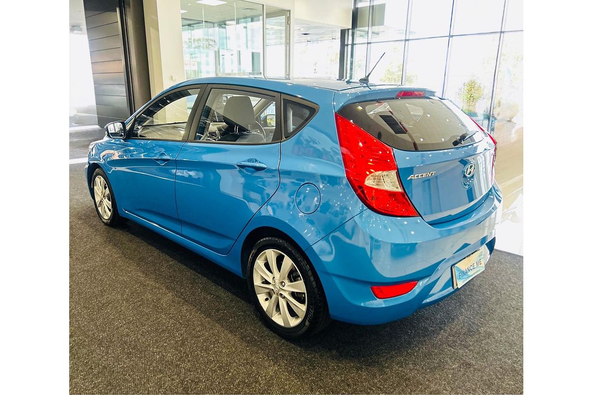 2019 Hyundai Accent Sport RB6