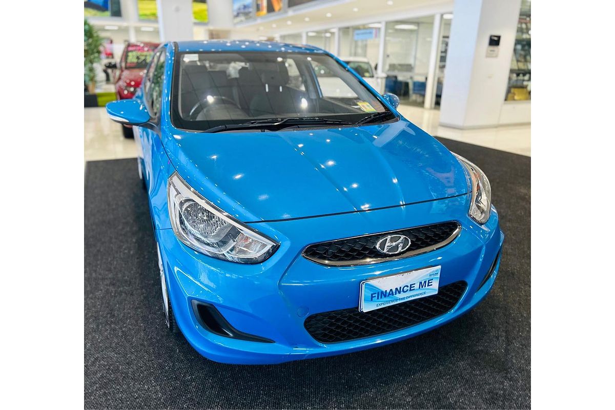2019 Hyundai Accent Sport RB6