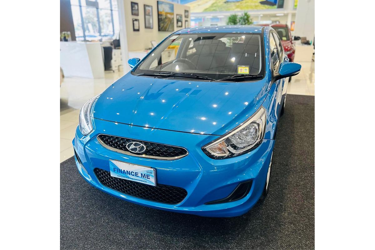 2019 Hyundai Accent Sport RB6