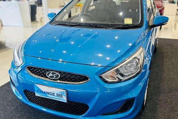 2019 Hyundai Accent Sport RB6
