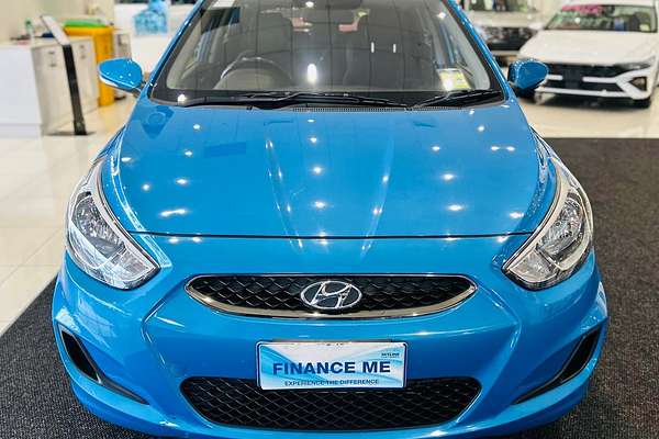 2019 Hyundai Accent Sport RB6