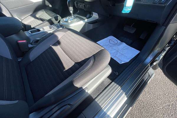 2023 Nissan Navara ST D23 4X4