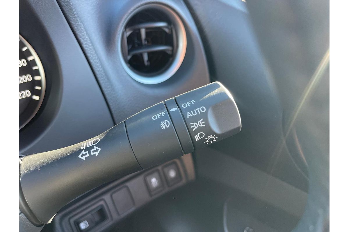 2023 Nissan Navara ST D23 4X4