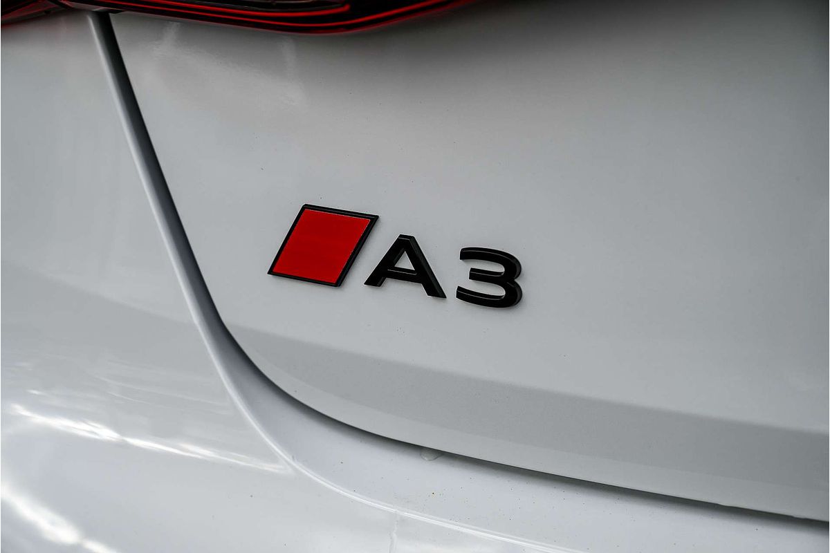 2024 Audi A3 35 TFSI S line GY