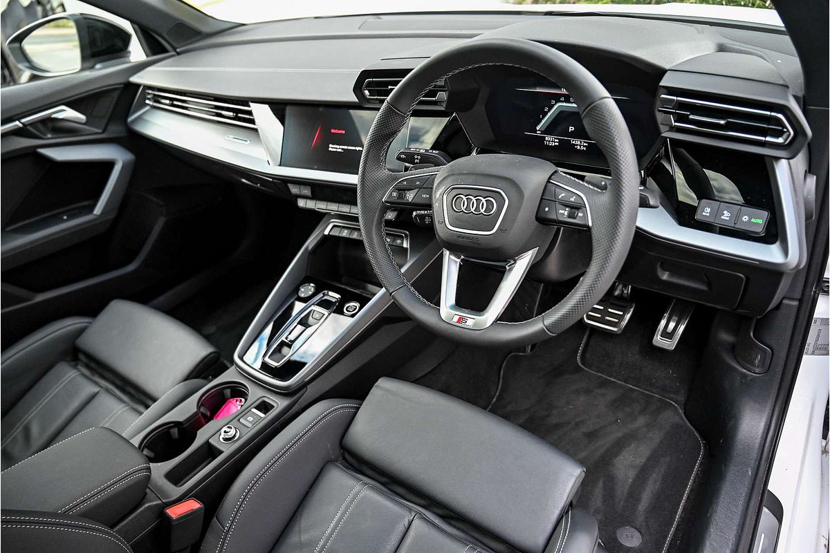2024 Audi A3 35 TFSI S line GY